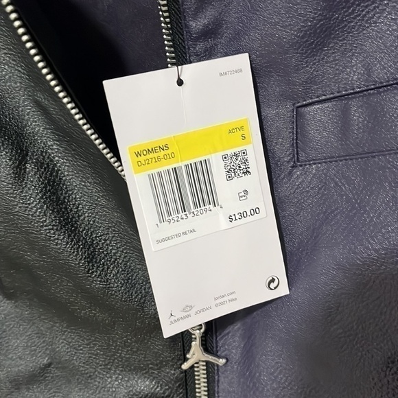 Jordan Jackets & Coats Classics Capsule 2.0 Jacket Black Cave Purple Size Small - Picture 6 of 8